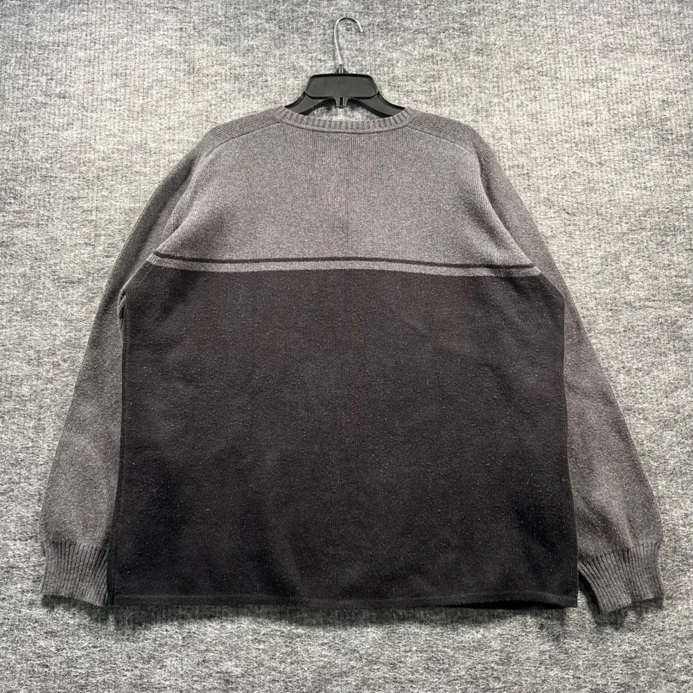 Gap Mens Crewneck Sweater XL Two Tone Gray Colorblock Pullover